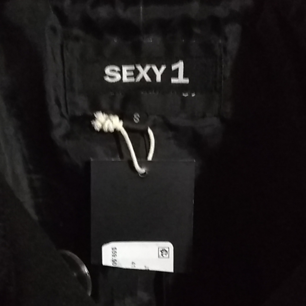 Sexy 1 Warm Winter Button Coat NWT - Picture 2 of 7